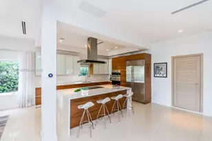 455 E Dilido Dr, Miami Beach, FL 33139 - Photo 27