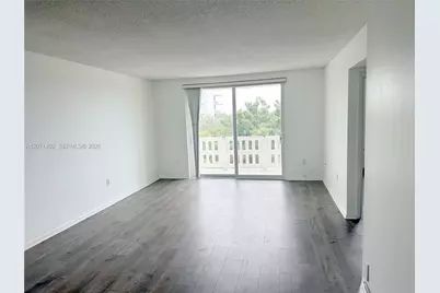 919 Hillcrest Dr #407, Hollywood, FL 33021 - Photo 7