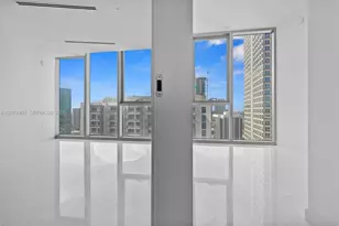 300 Biscayne Blvd Way, Miami, FL 33131 - Photo 15