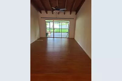 10520 Buttonwood Ave #10520, Pembroke Pines, FL 33026 - Photo 9