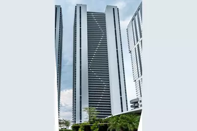 700 NE 24th St #1506, Miami, FL 33137 - Photo 1