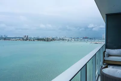 700 NE 24th St #1506, Miami, FL 33137 - Photo 3