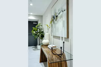 700 NE 24th St #1506, Miami, FL 33137 - Photo 11