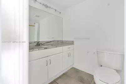 1200 Brickell Bay Dr #3310, Miami, FL 33131 - Photo 9