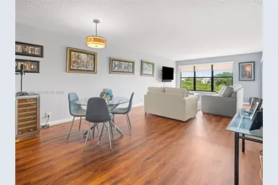 2314 S Cypress Bend #611, Pompano Beach, FL 33069 - Photo 17