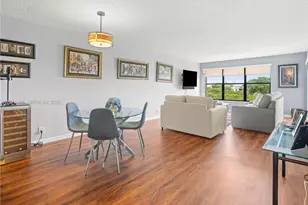 2314 S Cypress Bend, Pompano Beach, FL 33069 - Photo 17
