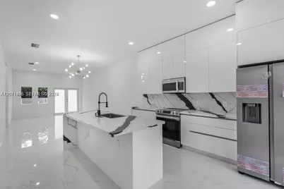 2419 NW 97th St, Miami, FL 33147 - Photo 5