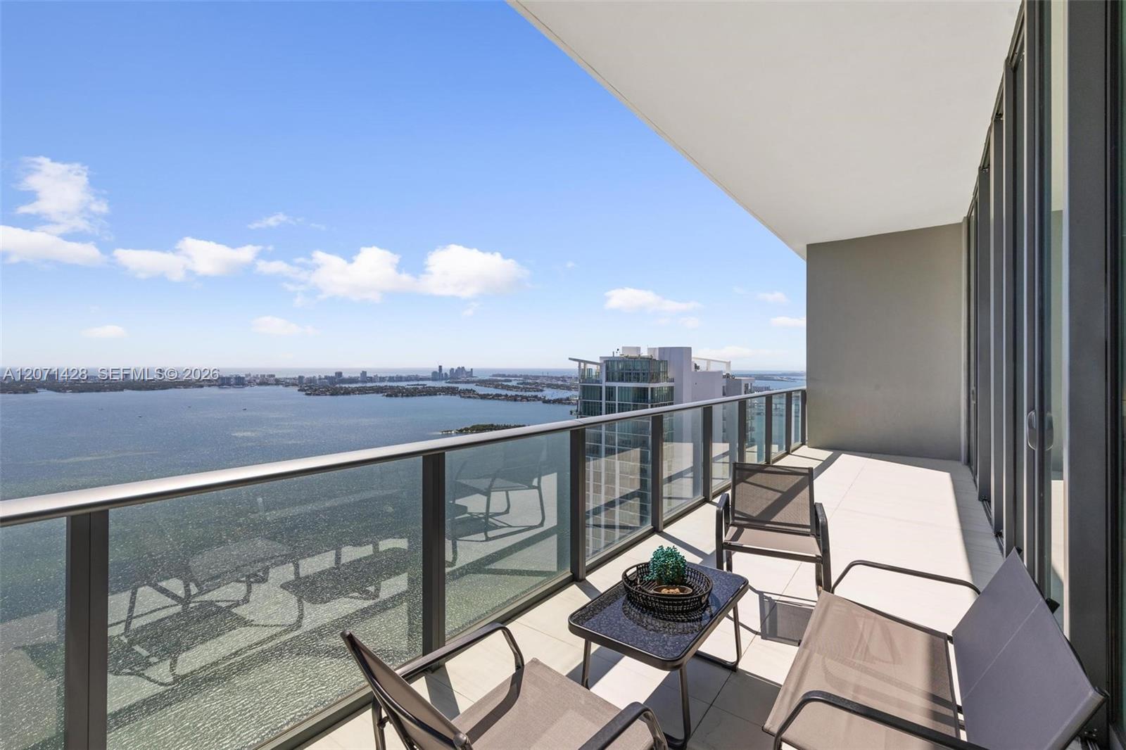 480 NE 31st St #PH5303 - 480 NE 31st St #PH5303, Miami, FL 33137 Luxury Property | Jose Angel Pina
