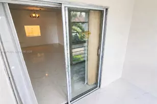 4881 NW 22nd St, Lauderhill, FL 33313 - Photo 21