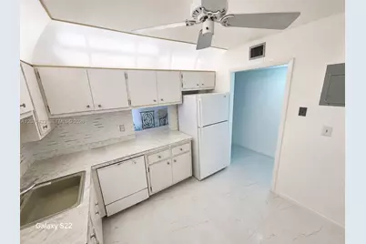 4881 NW 22nd St #B15, Lauderhill, FL 33313 - Photo 5