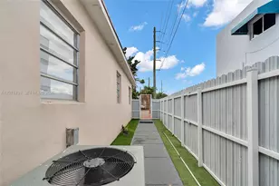 31 SW 58th Ct, Miami, FL 33144 - Photo 23