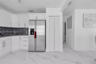 31 SW 58th Ct, Miami, FL 33144 - Photo 9