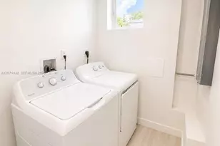 1508A Funston St, Hollywood, FL 33020 - Photo 7