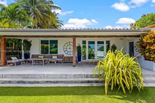 7970 Hawthorne Ave, Miami Beach, FL 33141 - Photo 9