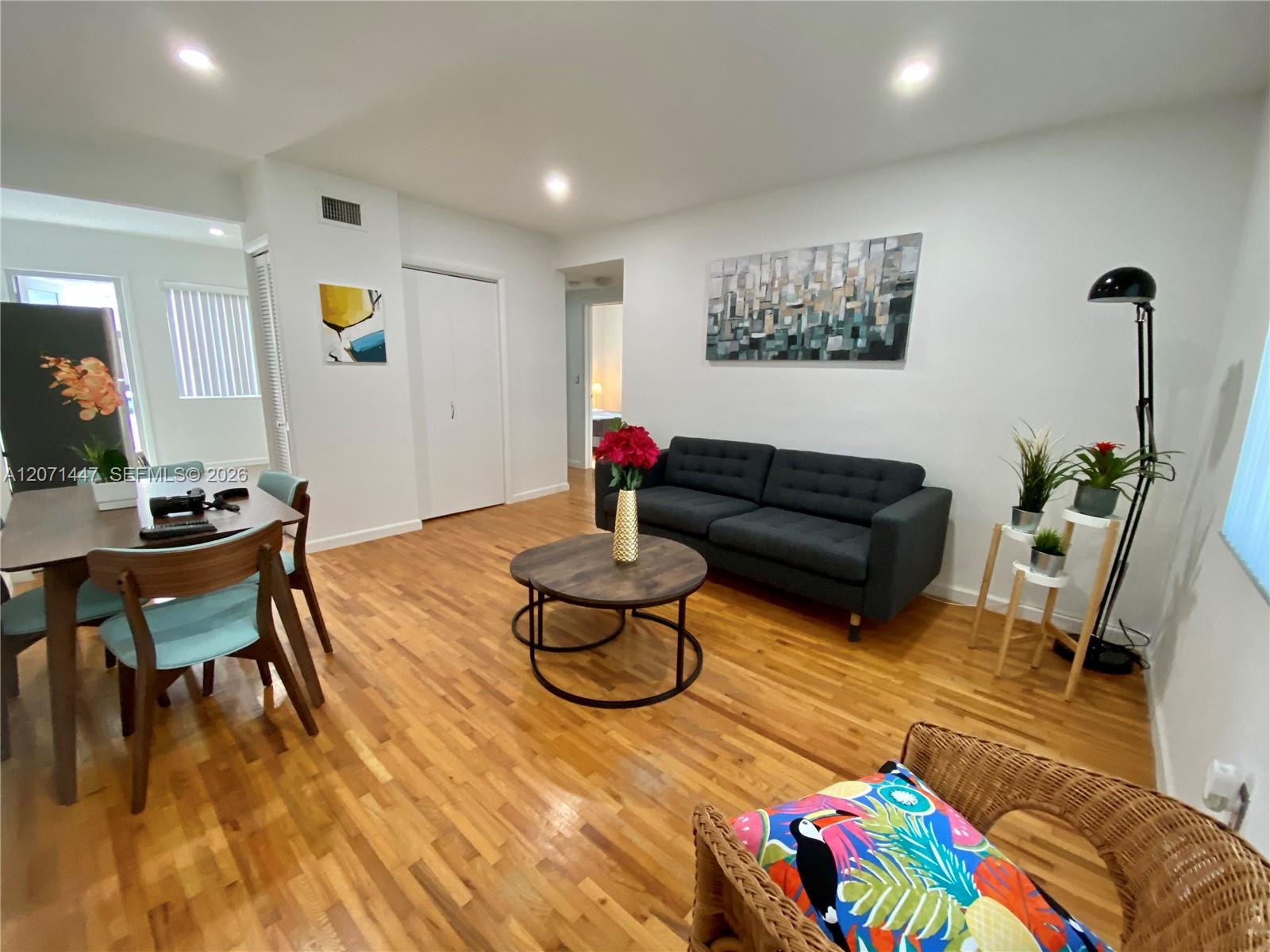 215 Antilla Ave #1 - 215 Antilla Ave #1, Coral Gables, FL 33134 Luxury Property | Jose Angel Pina