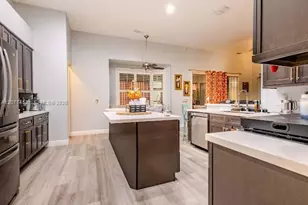 14531 Riviera Pointe Dr, Orlando, FL 32828 - Photo 5