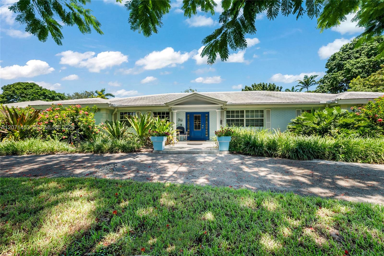 5455 SW 88th St - 5455 SW 88th St, Miami, FL 33156 Luxury Property | Jose Angel Pina