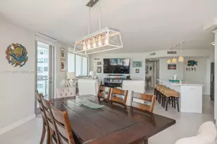 7135 Collins Ave, Miami Beach, FL 33141 - Photo 11