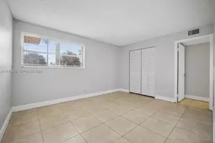 850 E Commercial Blvd, Oakland Park, FL 33334 - Photo 13