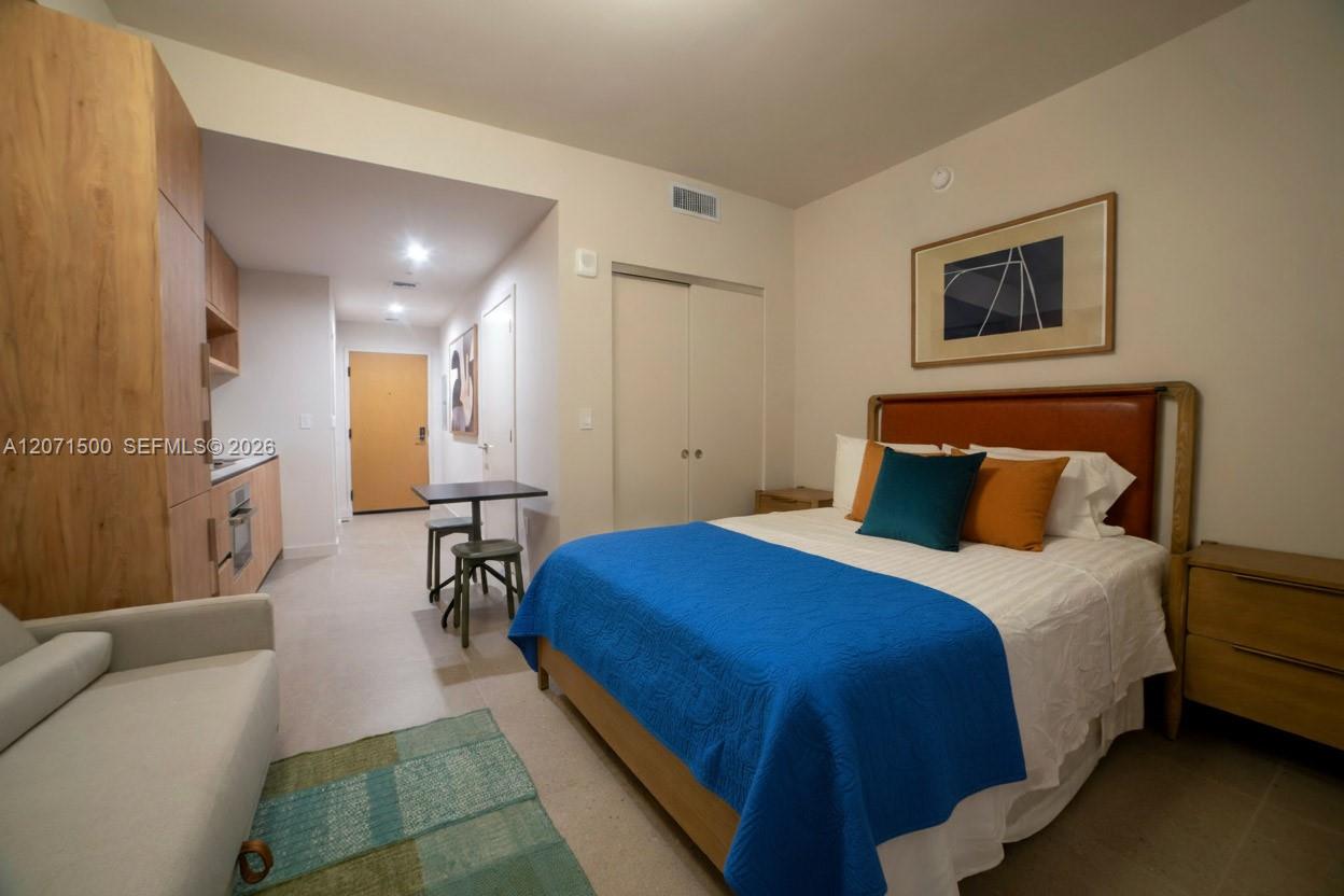 11 NE 6th #1908 - 11 NE 6th #1908, Miami, FL 33132 Luxury Property | Jose Angel Pina