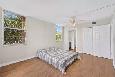 9440 Poinciana Pl #302, Davie, FL 33324 - Photo 9