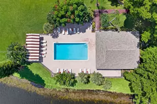 9440 Poinciana Pl, Davie, FL 33324 - Photo 21