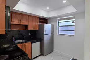750 Michigan Ave, Miami Beach, FL 33139 - Photo 15