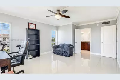 3300 N Palm Aire Dr #910, Pompano Beach, FL 33069 - Photo 25