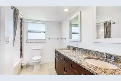 3300 N Palm Aire Dr #910, Pompano Beach, FL 33069 - Photo 27
