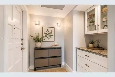 3300 N Palm Aire Dr #910, Pompano Beach, FL 33069 - Photo 3