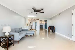 3300 N Palm Aire Dr, Pompano Beach, FL 33069 - Photo 15