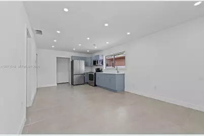 1849 NW 16th St #1, Miami, FL 33125 - Photo 5