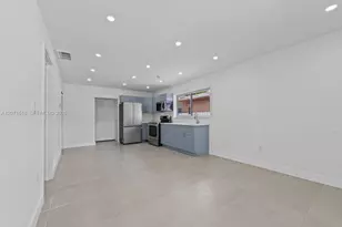 1849 NW 16th St, Miami, FL 33125 - Photo 5