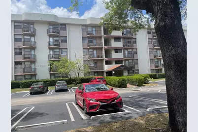 2771 Riverside Dr #517-A, Coral Springs, FL 33065 - Photo 1