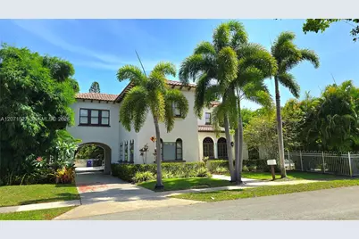 219 S 17th Ave S, Lake Worth, FL 33460 - Photo 1