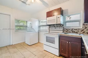 440 NW 93rd St, Miami, FL 33150 - Photo 3
