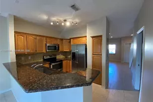 2206 SE 23rd Ave, Homestead, FL 33035 - Photo 11