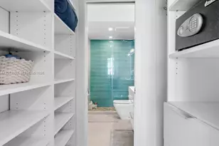 100 Lincoln Rd, Miami Beach, FL 33139 - Photo 13