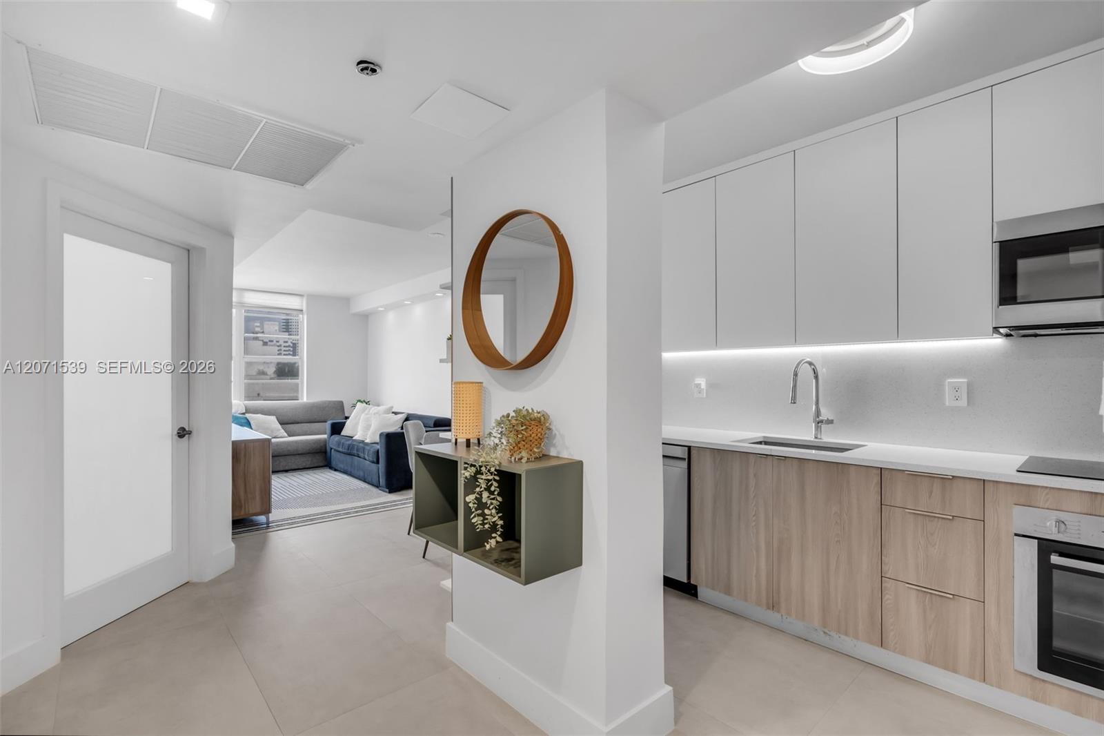 100 Lincoln Rd #539 - 100 Lincoln Rd #539, Miami Beach, FL 33139 Luxury Property | Jose Angel Pina