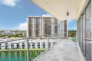 11111 Biscayne Blvd, Miami, FL 33181 - Photo 5