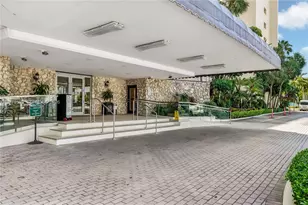 11111 Biscayne Blvd, Miami, FL 33181 - Photo 23
