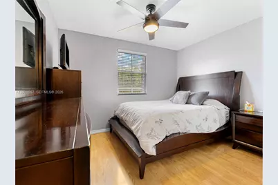 20714 NW 3rd St, Pembroke Pines, FL 33029 - Photo 15