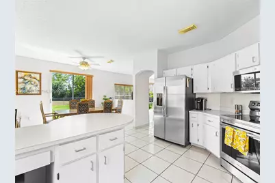 20714 NW 3rd St, Pembroke Pines, FL 33029 - Photo 13