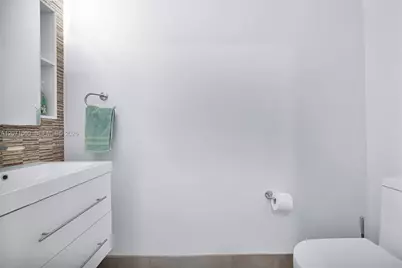 5670 NW 116th Ave #222, Doral, FL 33178 - Photo 13