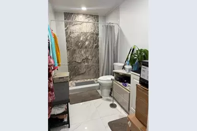 846 W 32nd St #1, Hialeah, FL 33012 - Photo 11