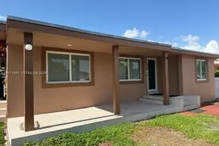 846 W 32nd St, Hialeah, FL 33012 - Photo 3