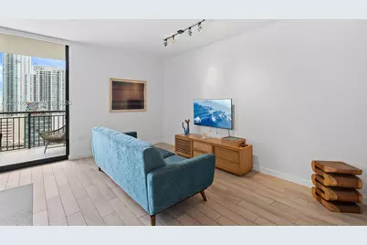 999 SW 1st Ave #2502, Miami, FL 33130 - Photo 9