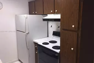 10822 N Kendall Dr, Miami, FL 33176 - Photo 9