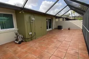 11942 SW 122nd Pl, Miami, FL 33186 - Photo 21