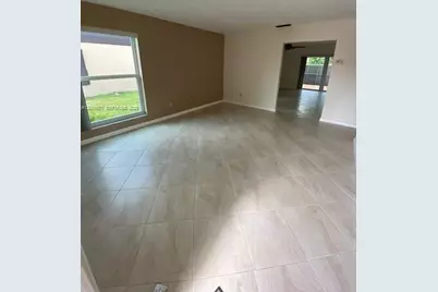 11942 SW 122nd Pl #., Miami, FL 33186 - Photo 5